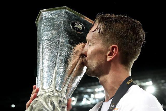 瓜帅：若冒犯到穆帅我道歉 但他有3个冠军我有6个